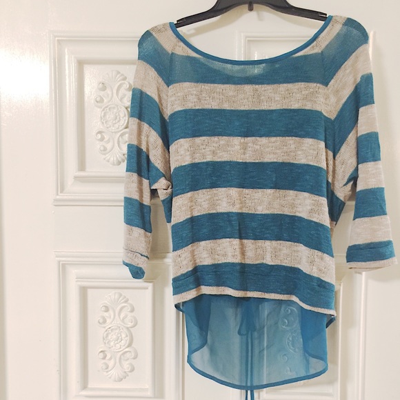 Pretty Teal & Tan Top with Fun Sheer Detailed Back - Picture 2 of 8